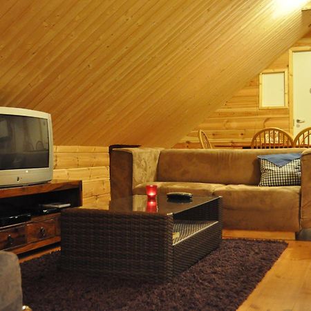 Tuhannen Tarinan Talo Kannuskoski Ngoại thất bức ảnh